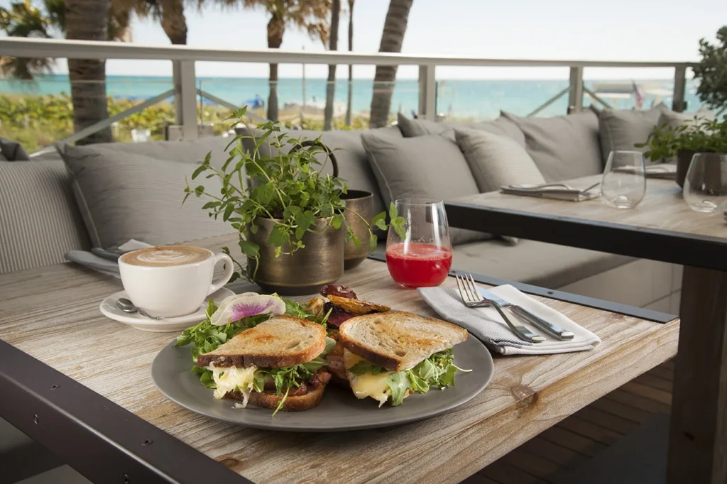 best breakfast restaurants in miami