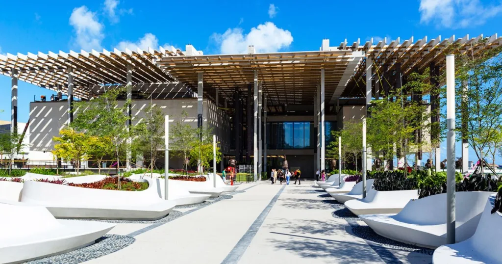 best tourist attractions in miami, Perez Art Museum Miami